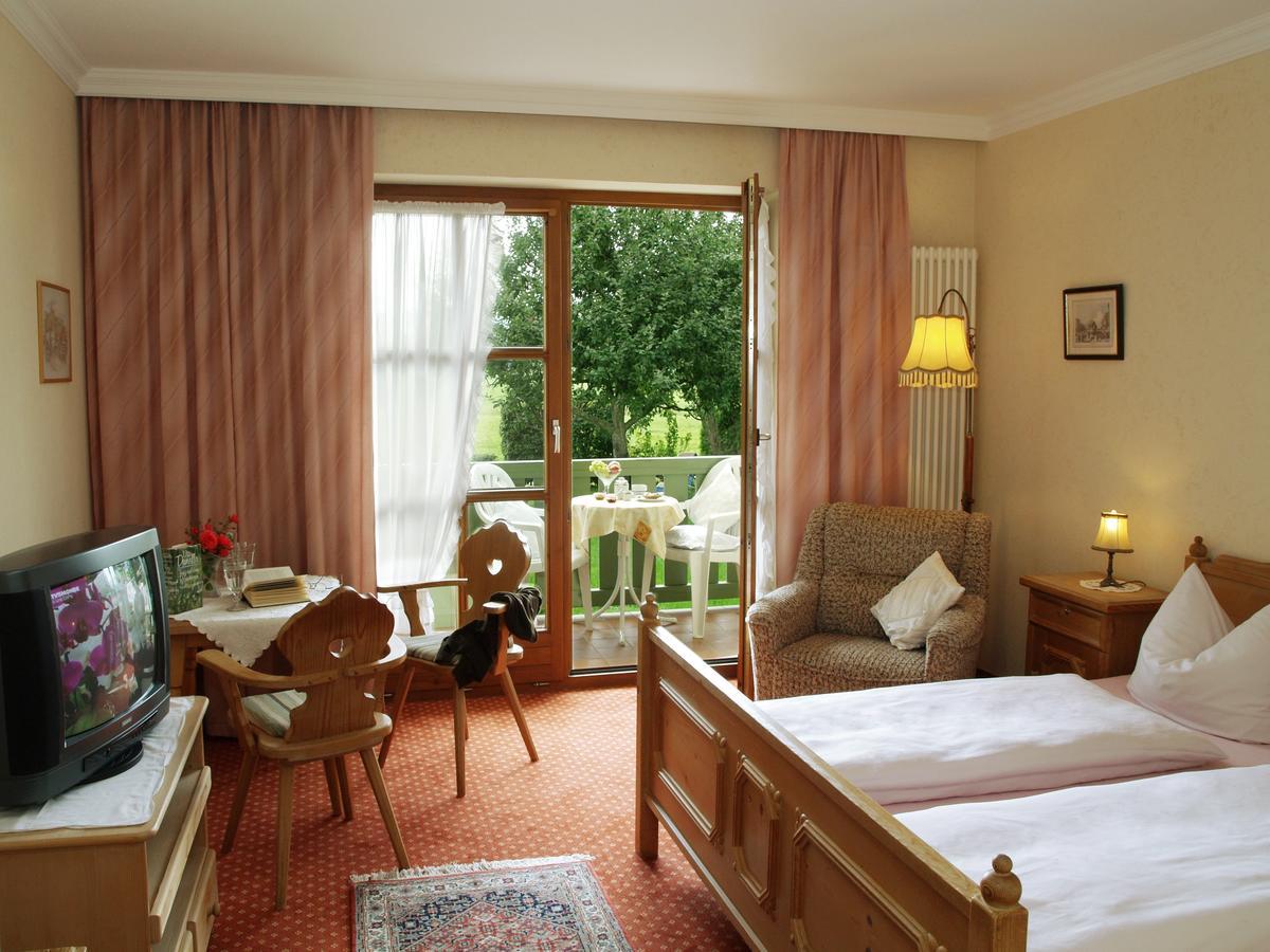 Xundheits Hotel Garni Eckershof Bad Birnbach Bagian luar foto